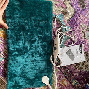 Deckey XL Heating Pad 12"x24" for fast pain relief. Heat therapy or just a pleas
